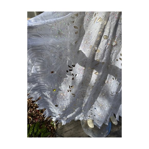 White Angel Wing Caftan Dress Sequins Embroidery Cutwork - Picture 4 of 16